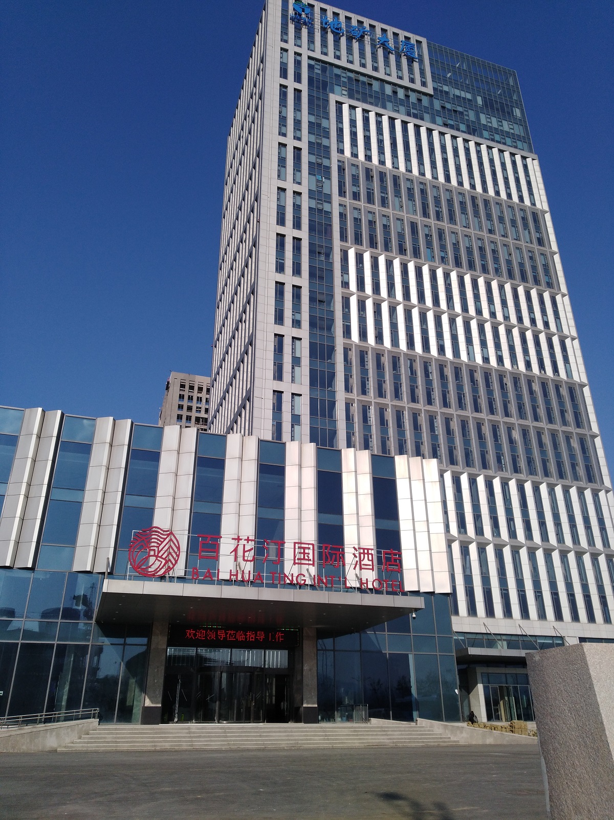 ���(k��)���b